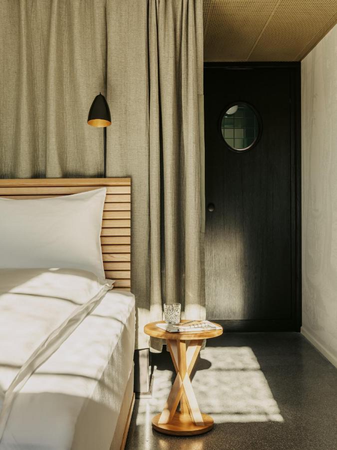 Signature Design Room