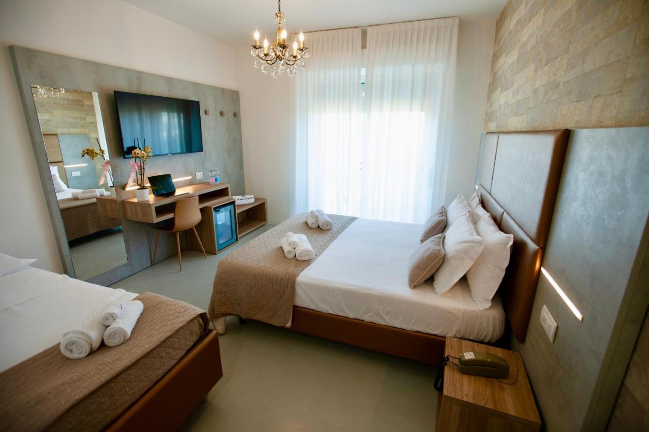 Deluxe Triple Room Sea View,1077491665:JPEG