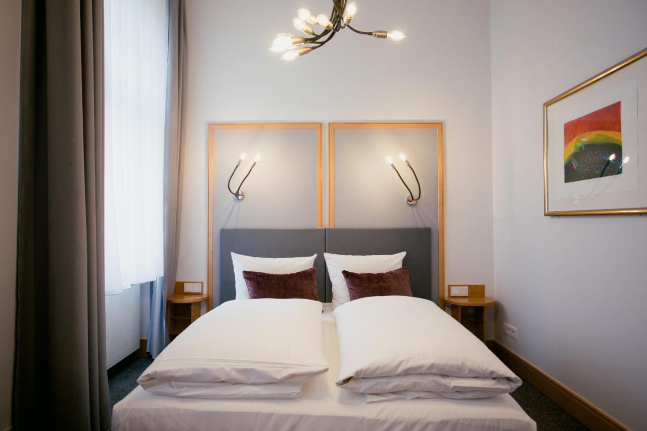 Standard Doppelzimmer (Bettgröße 160 cm)