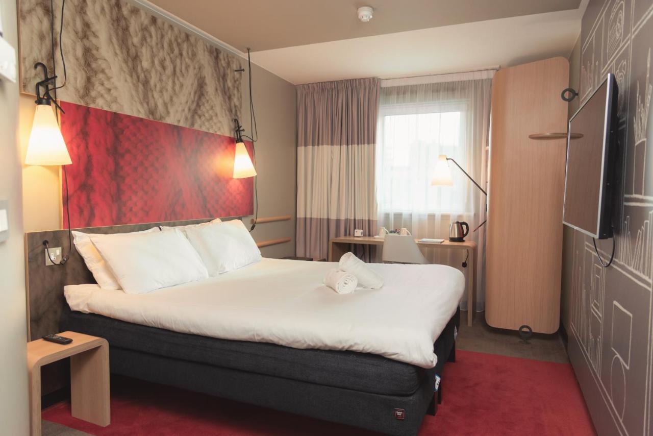 Standard Room One Double Bed