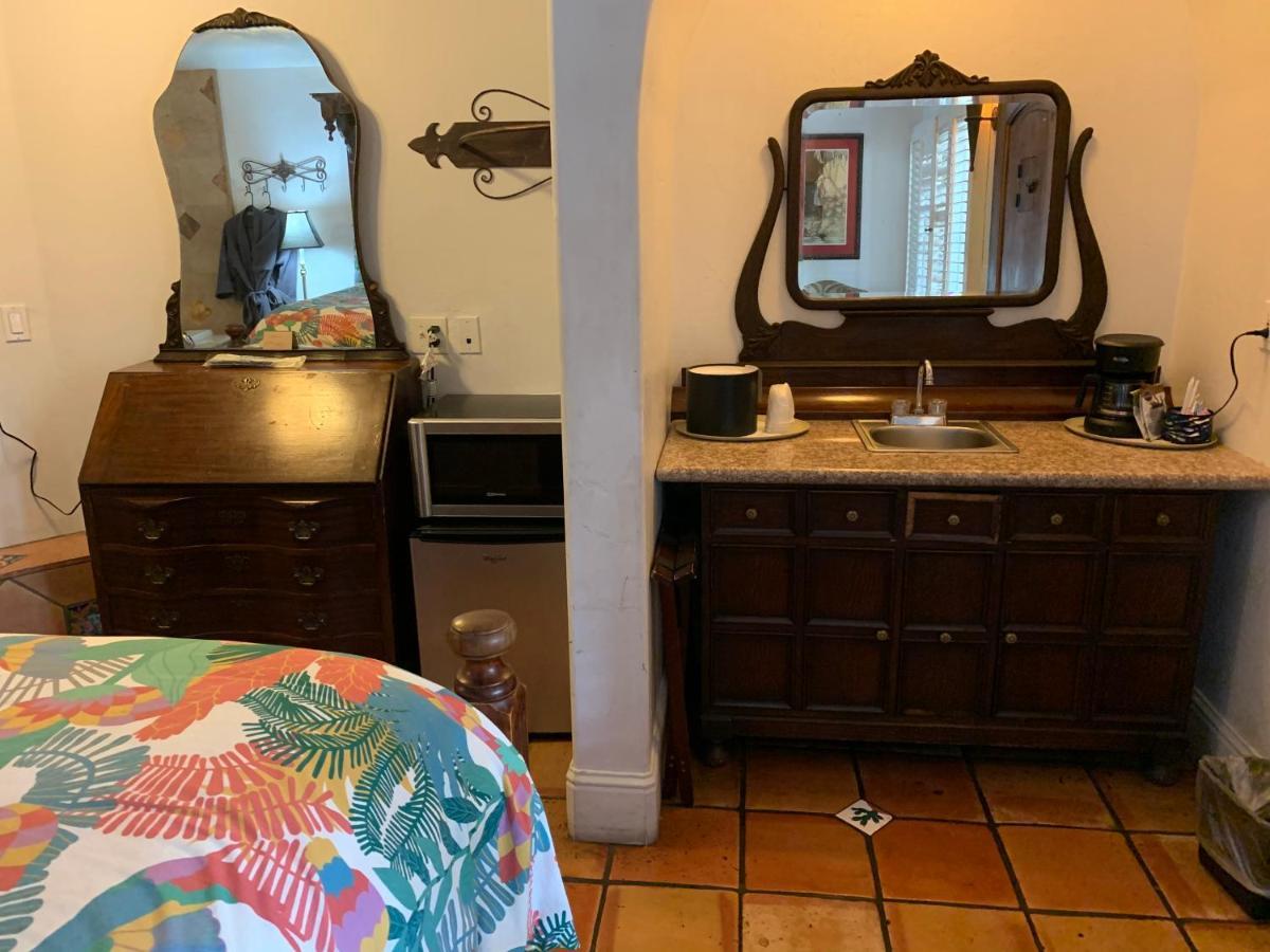King Suite Spa Bath