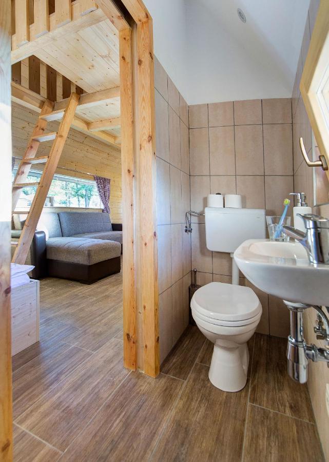 Wooden Cottage Patio Private Bathroom