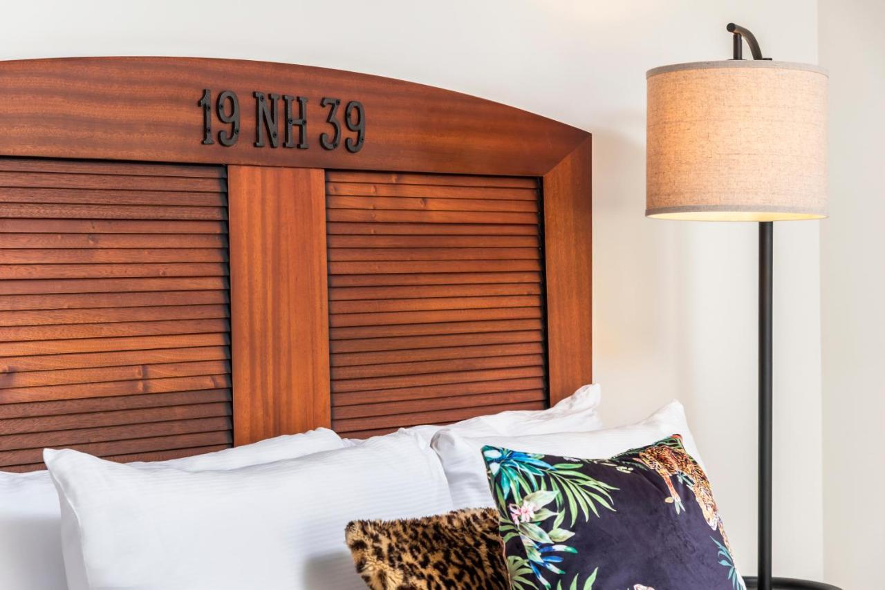 Classic Room 1 Bed Limited View Low Floor