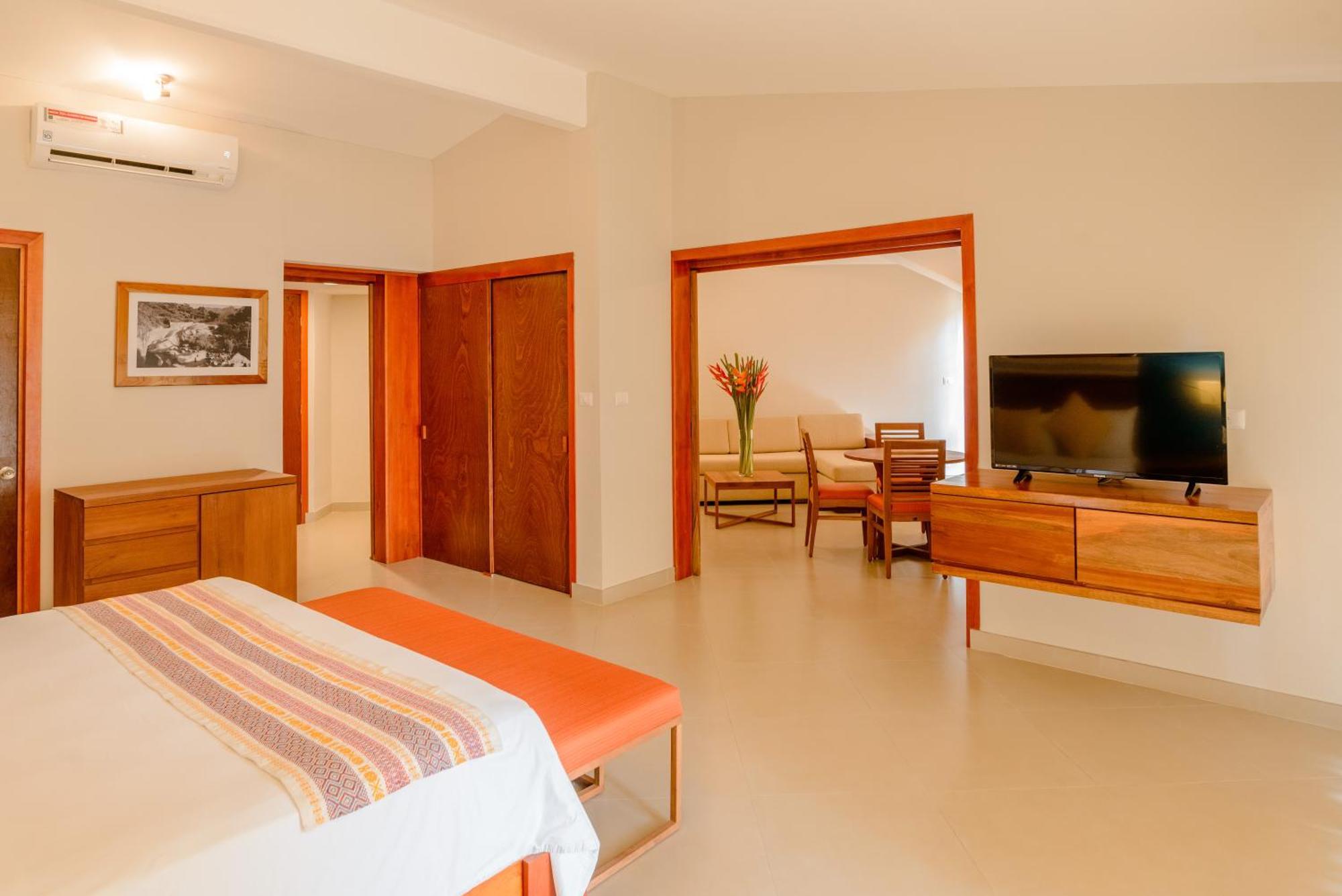 One-Bedroom Suite