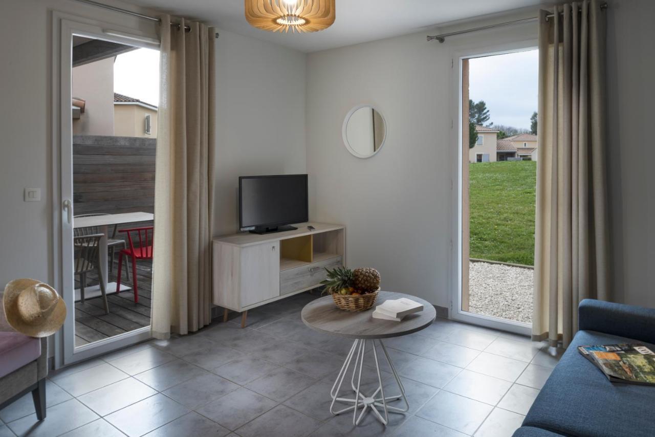 Two-Bedroom Villa Hotel Service