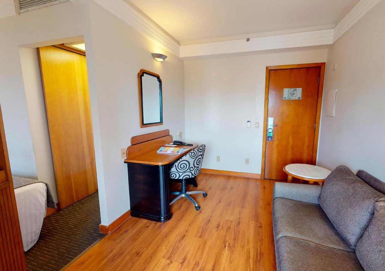 Standard Suite