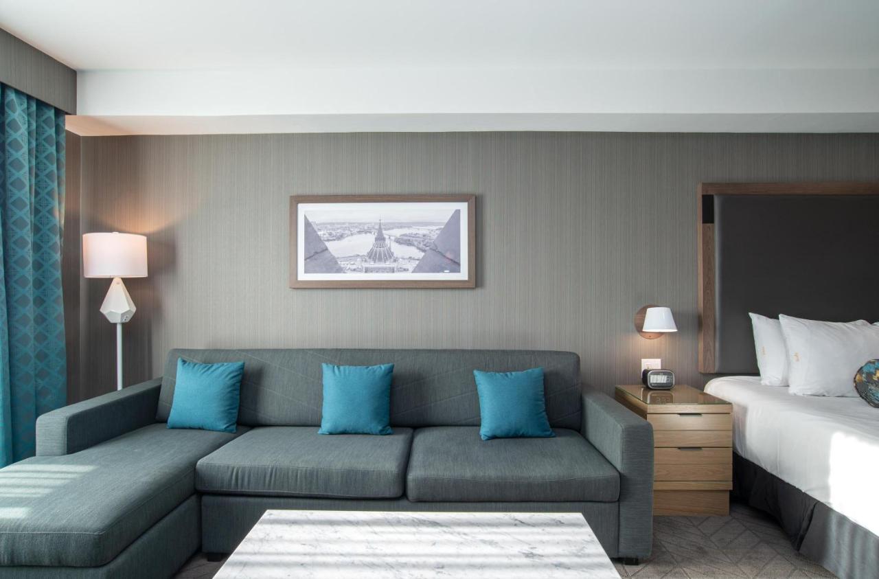 Standard Room 1 King Bed Sofa Bed
