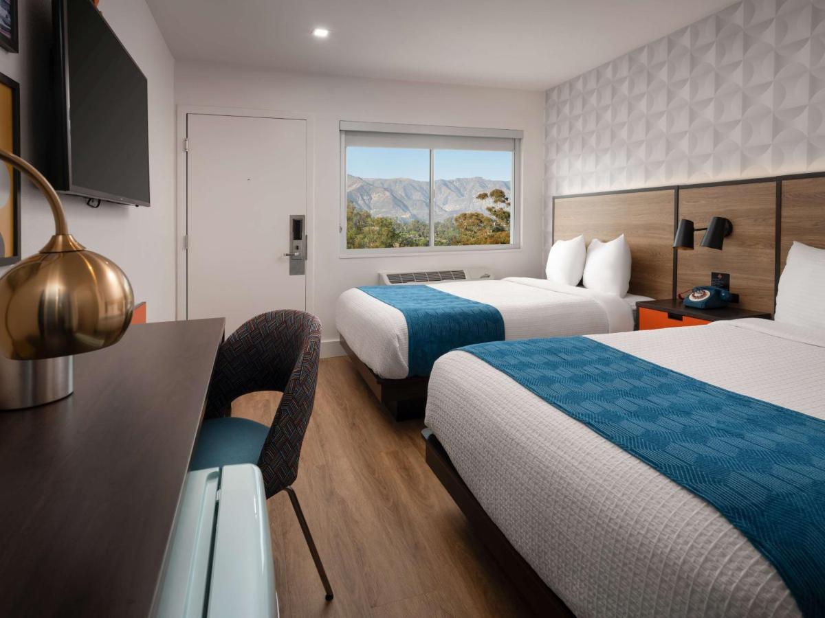 1 Full Bed | ADA or Tub or Micfridge Outdoor Pool
