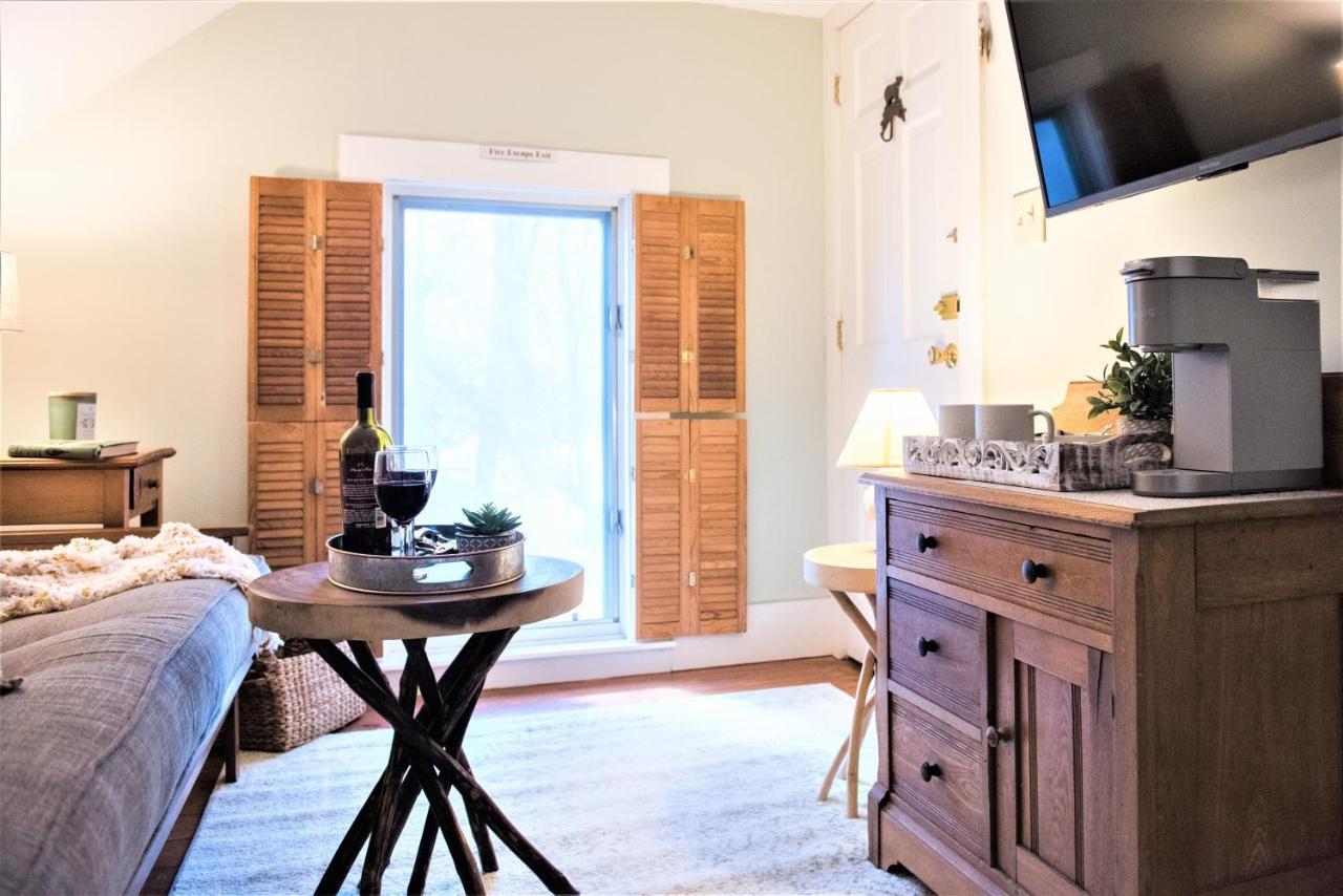 King Suite 3rd Floor
