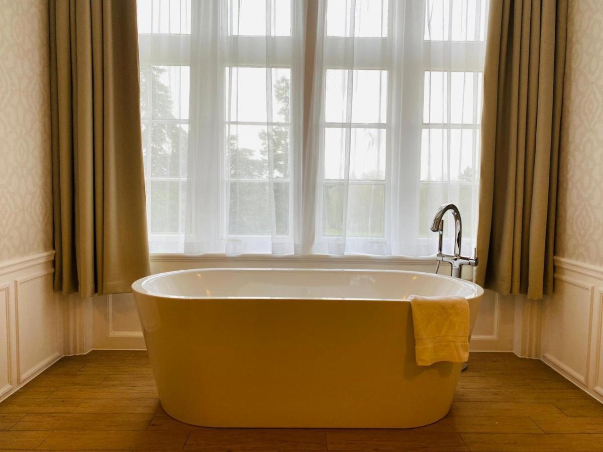 Mansion House Suite