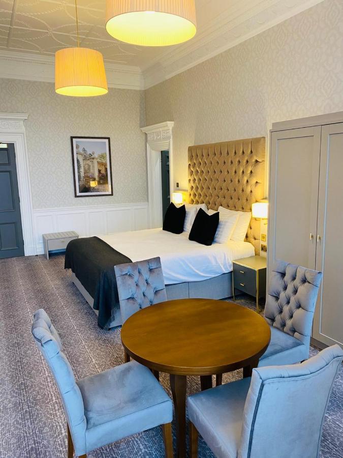Mansion House Suite