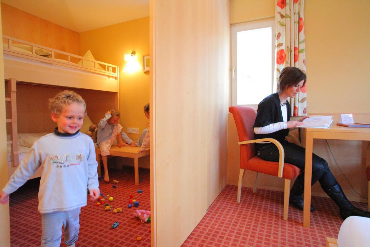 Familienzimmer (2 Erwachsene + 2 Kinder)