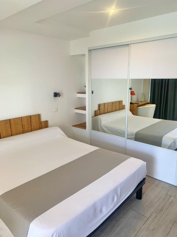 King Room Pool View