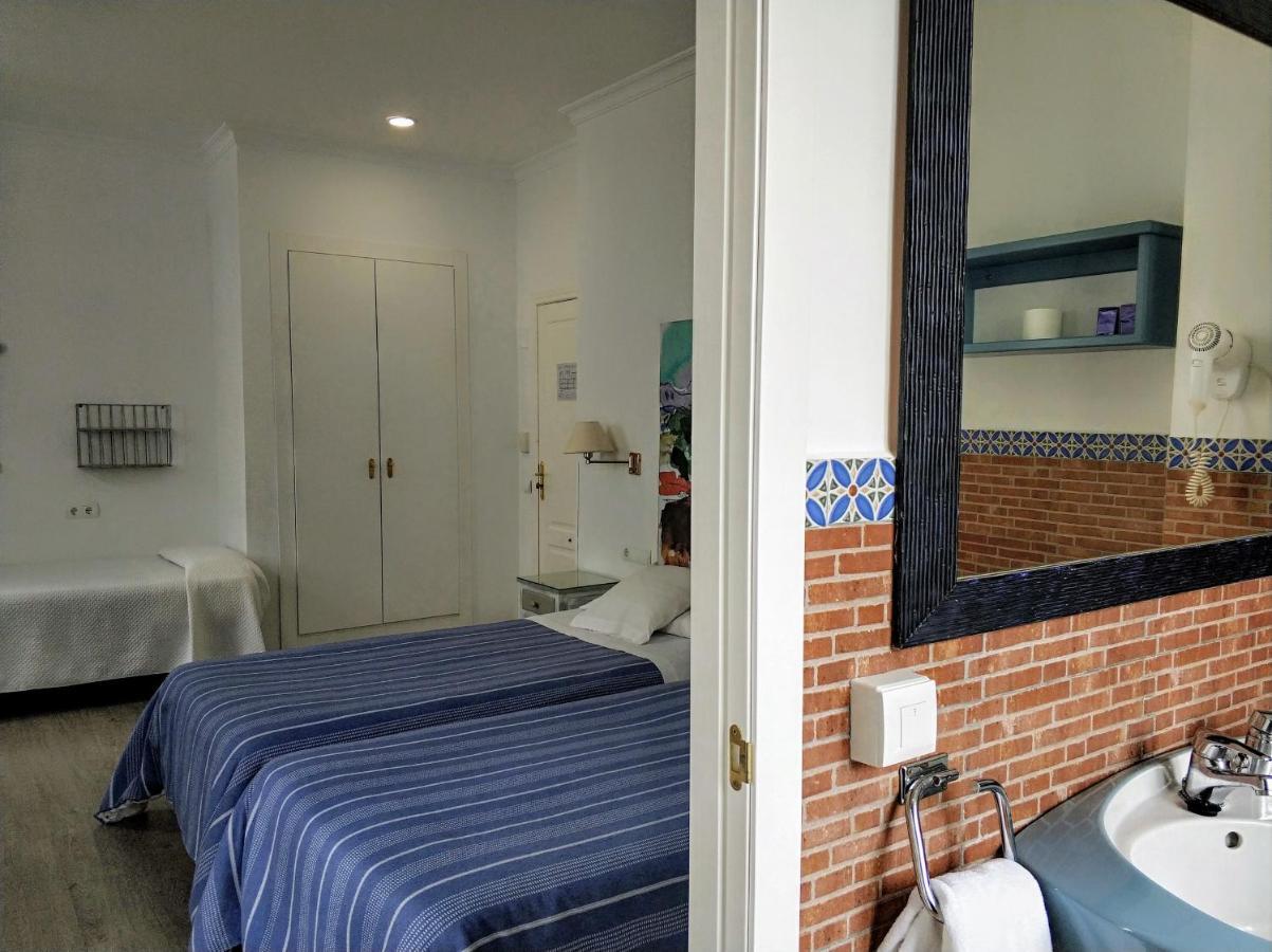 Triple Room Balcony