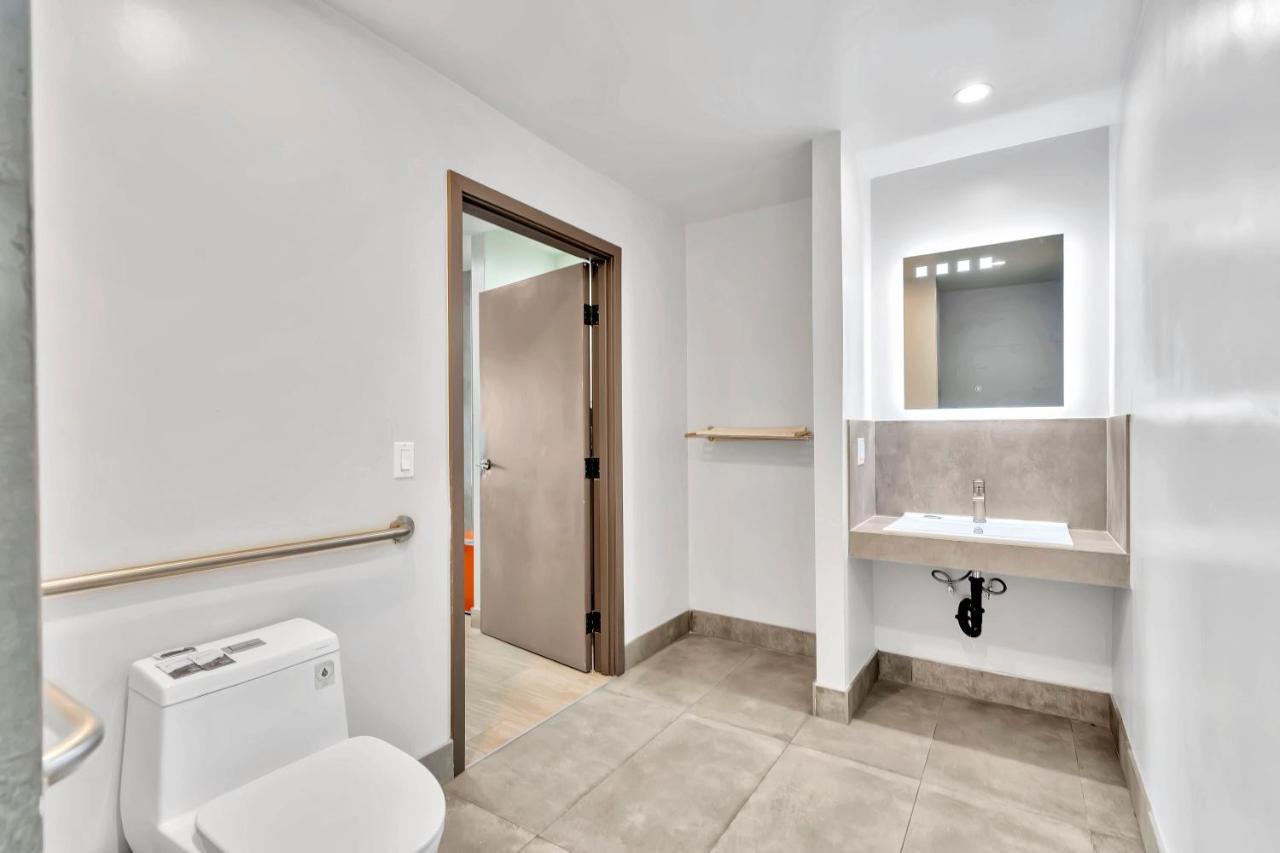 Double Room - Disability Access