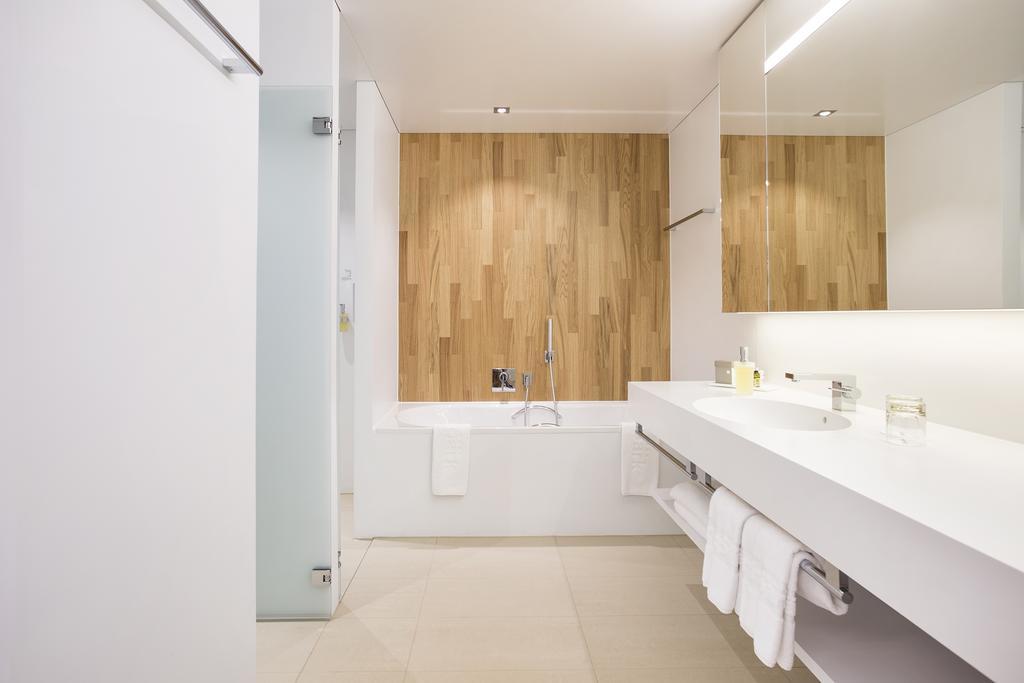 Lifestyle Junior Suite with Balcony