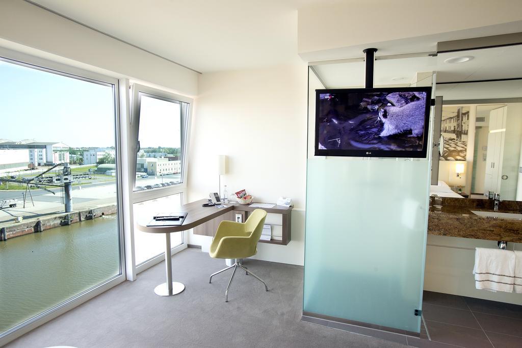 Superior Double Room with Harbour View