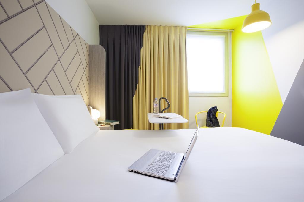 Standard Double Room,109390563:JPEG