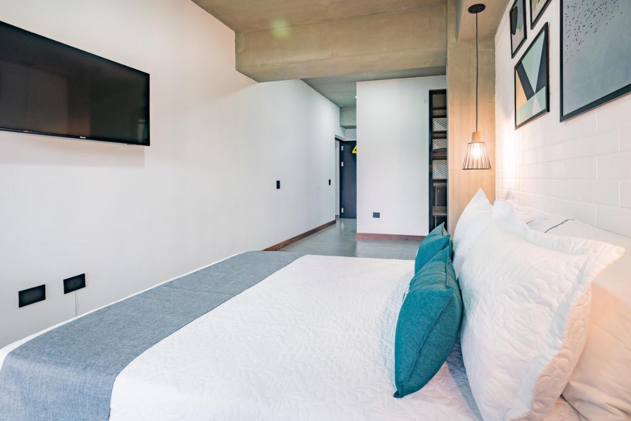 Double Room,1103383857:JPEG