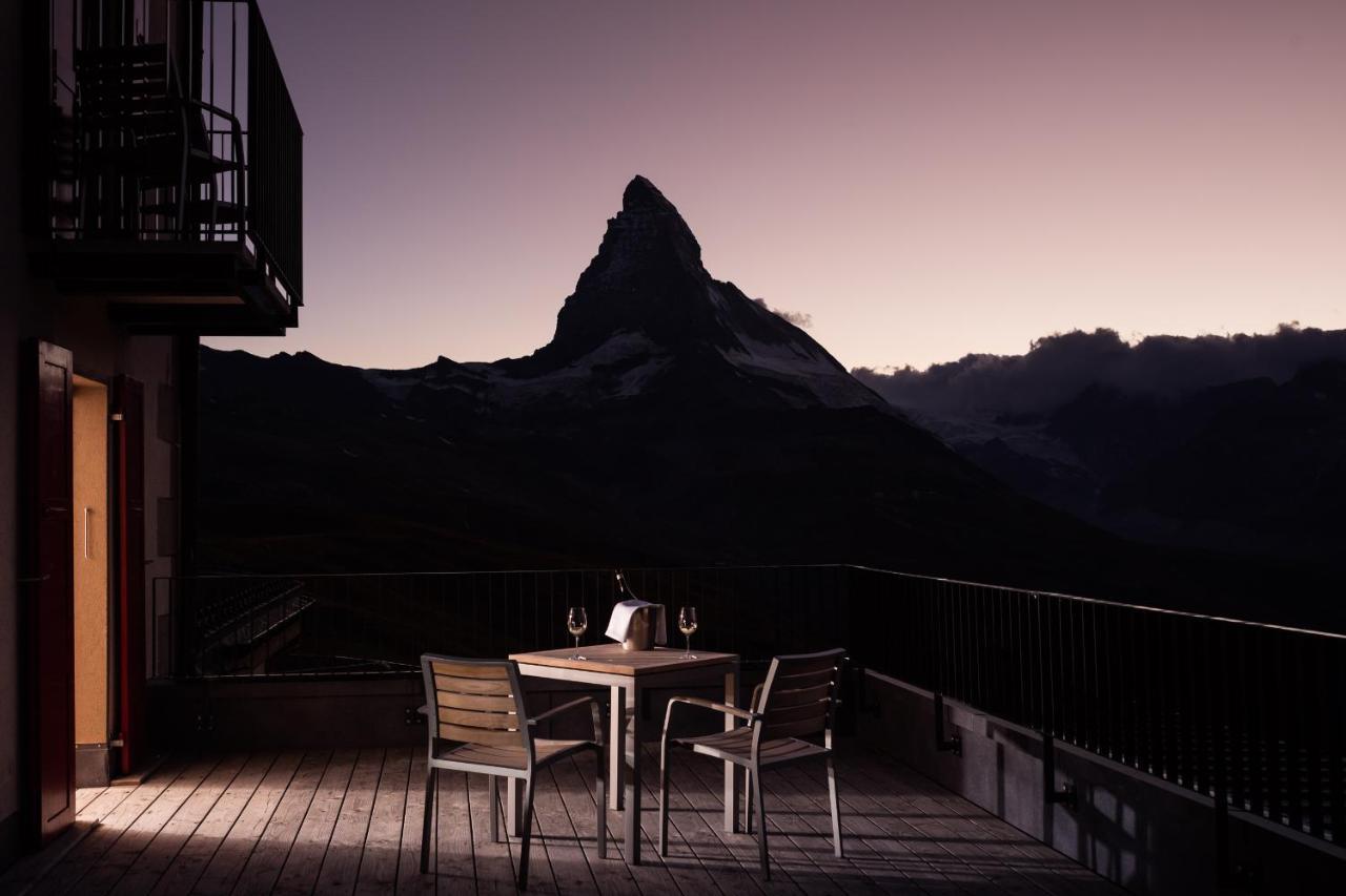 Junior Suite Partial Matterhorn View