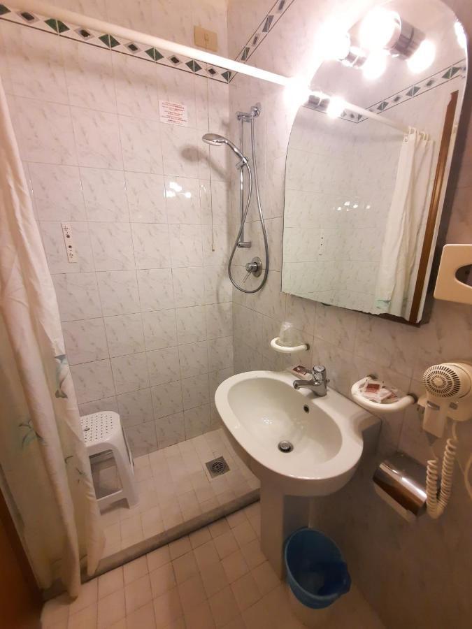 Economy Double or Twin Room Balcony Partial Sea View