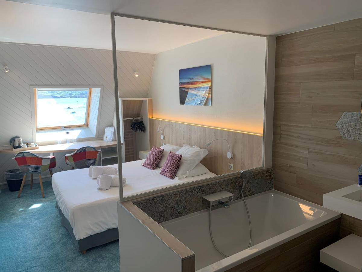 Romantic Double Room Sea View