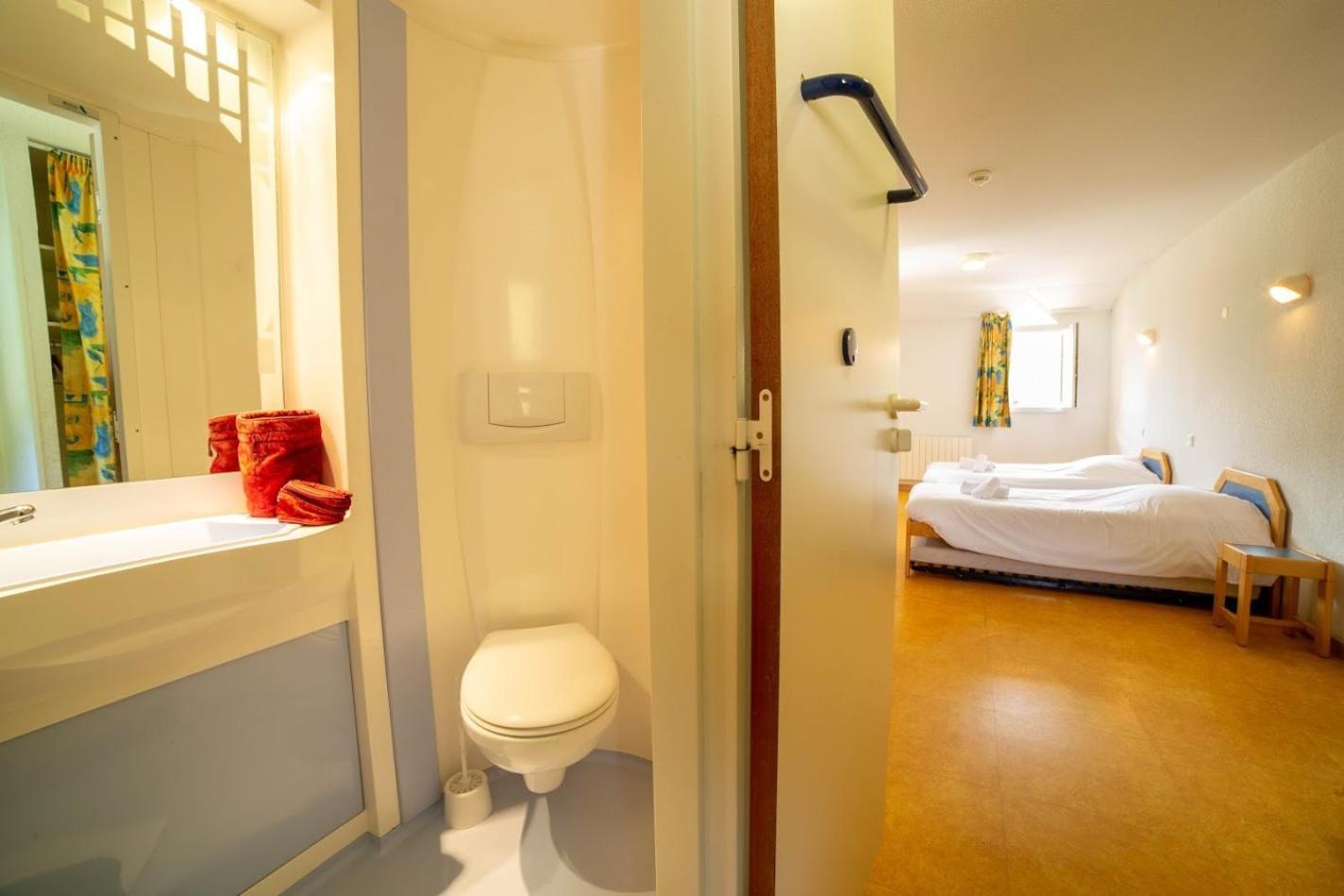Triple Room,1656228201:JPEG