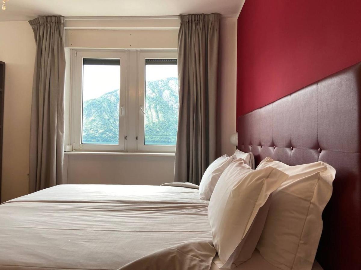 Double Room Front Lake View