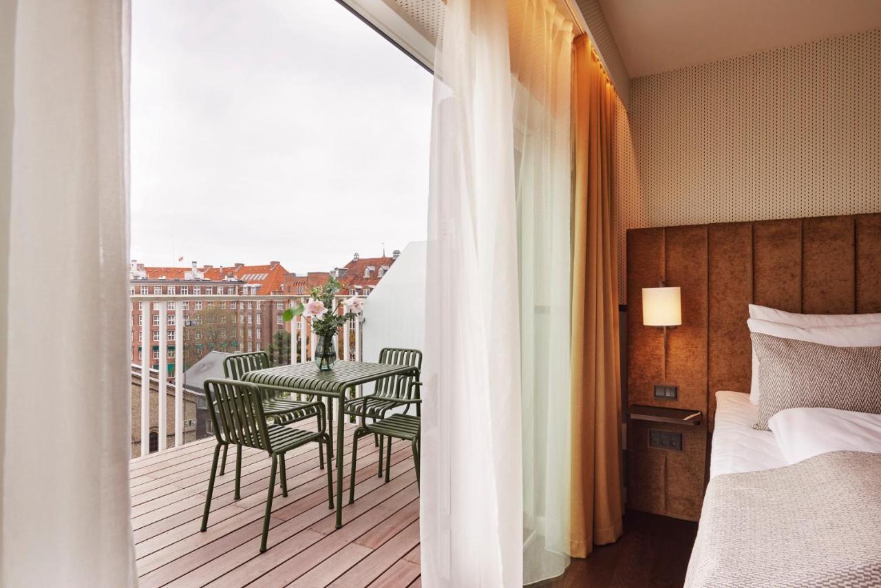 Signature Penthouse Suite