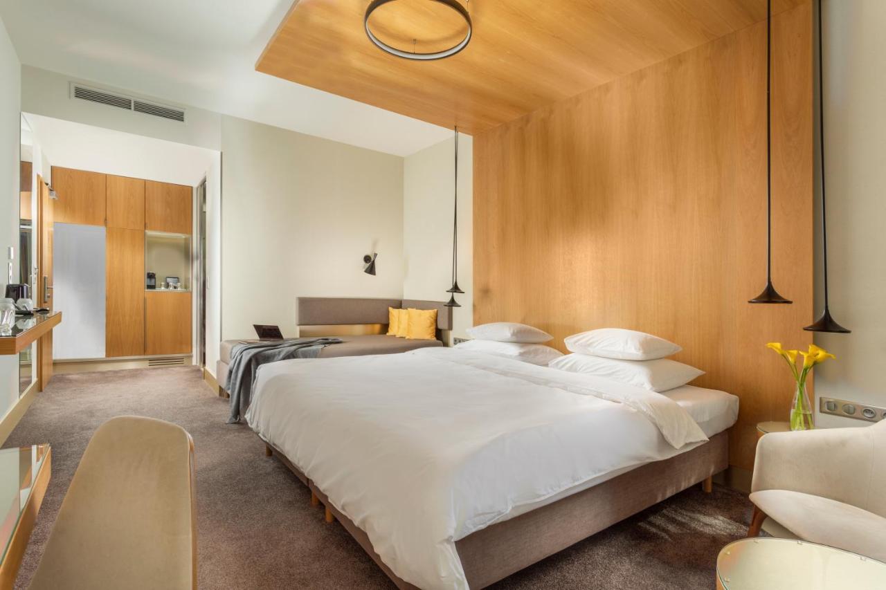 Deluxe Triple Room with Garden
