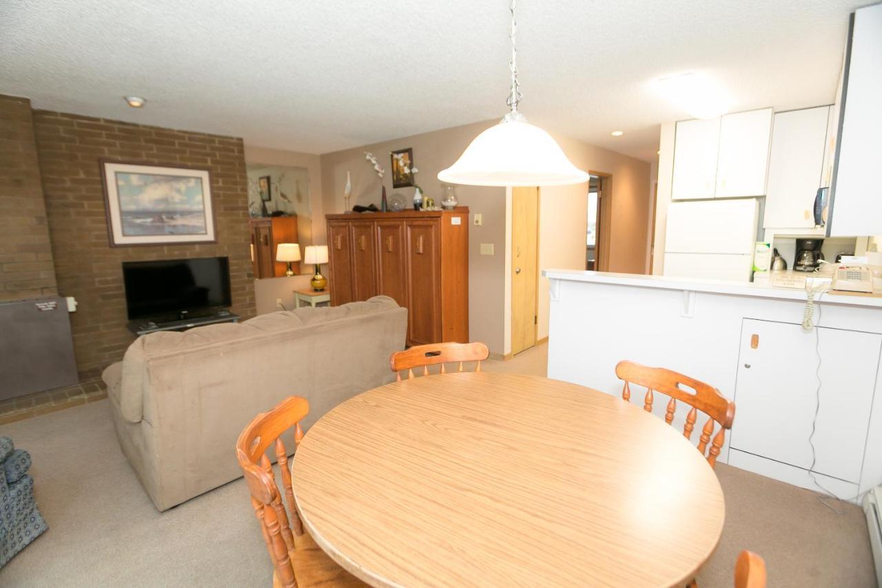 One-Bedroom Apartment 104 No Pets