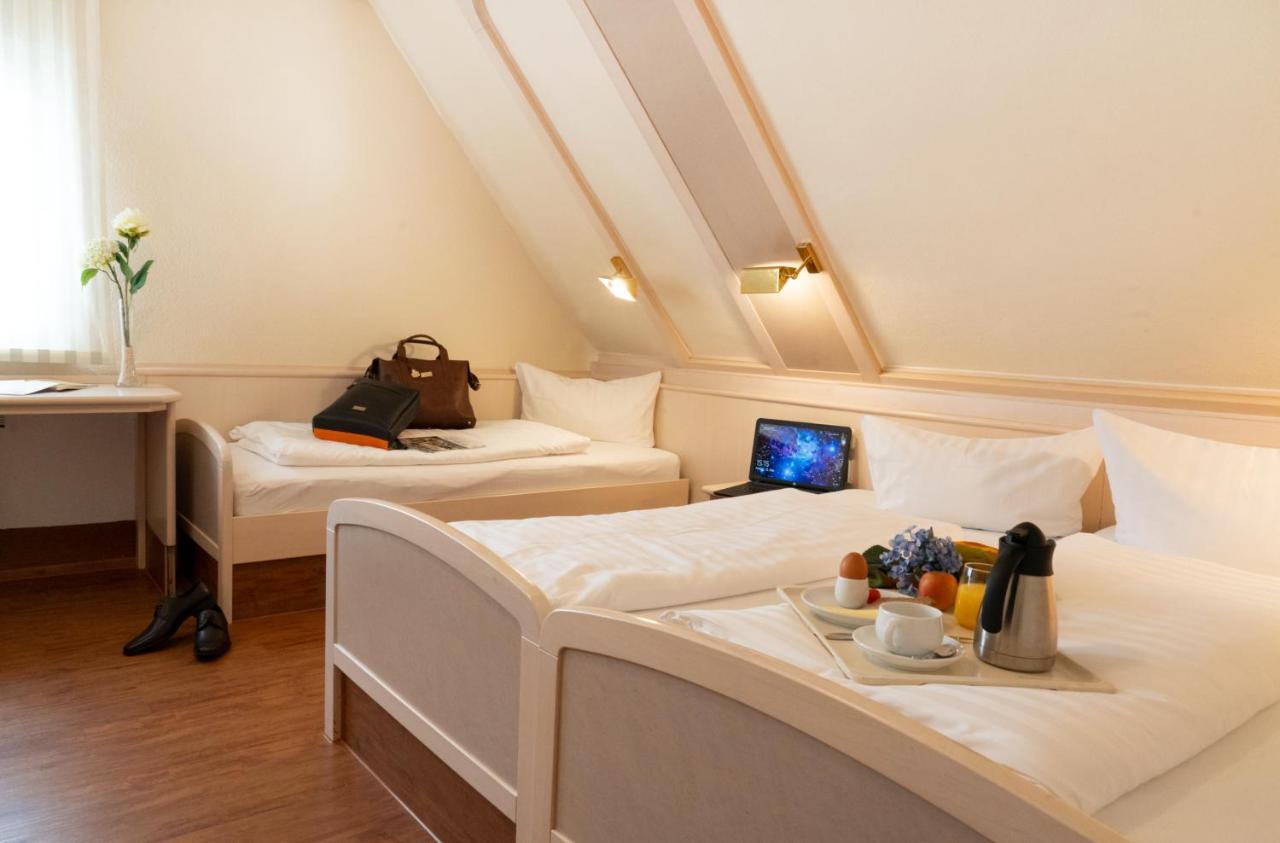 Dreibettzimmer