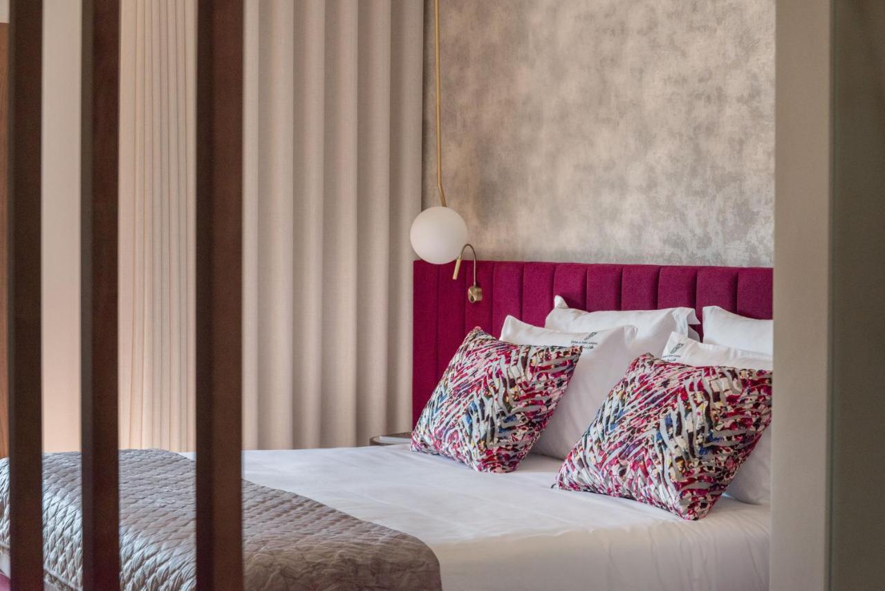 Deluxe Double Room Bath