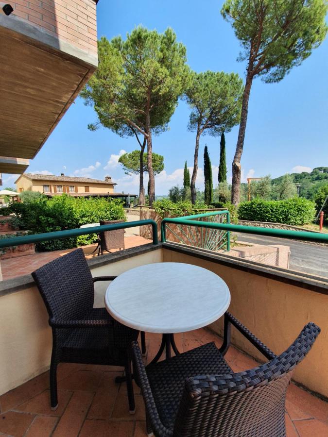 Camera Tripla con Balcone
