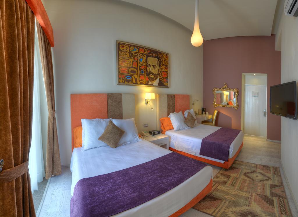 Standard Double Suite