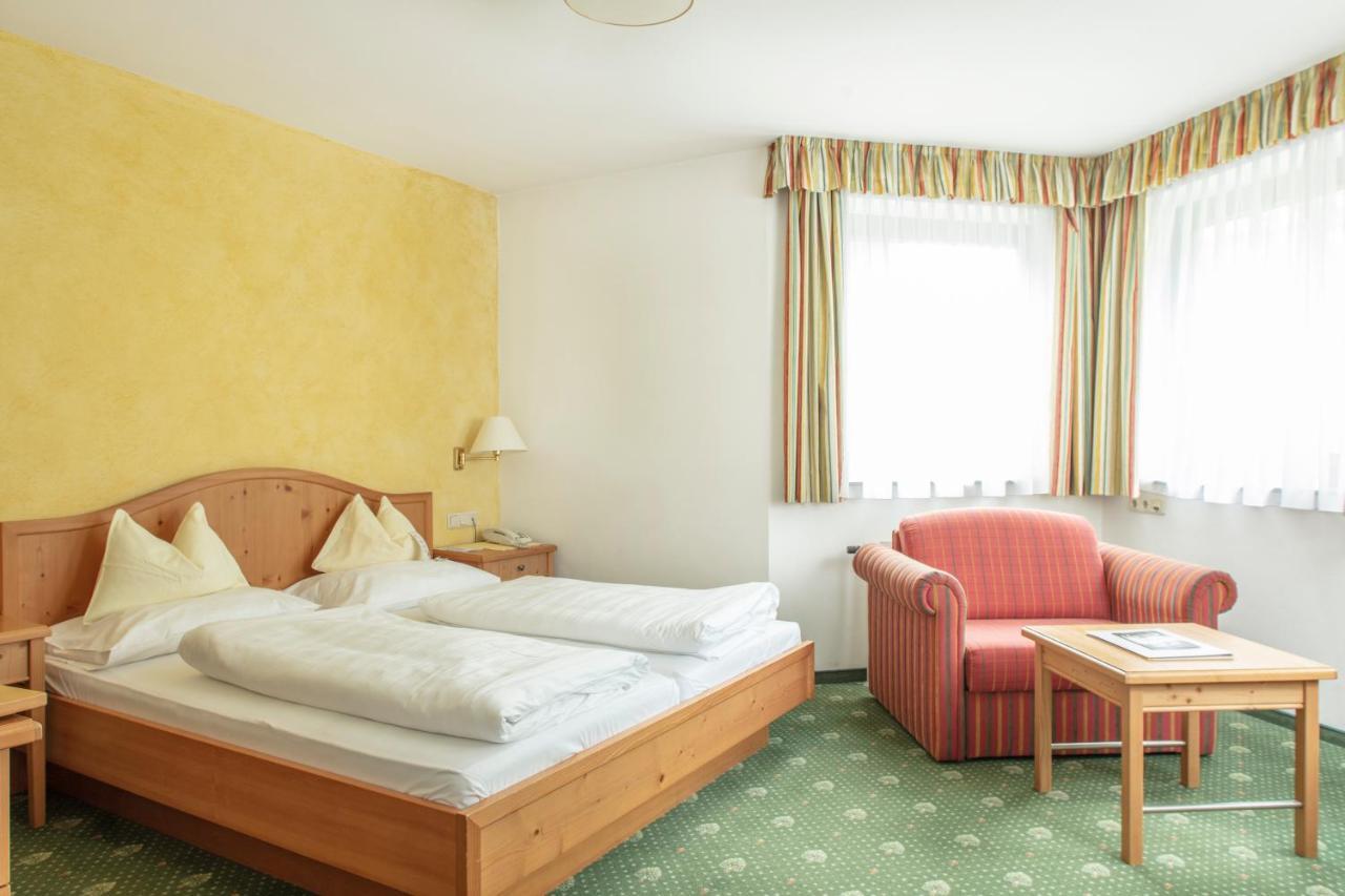 Double Room Mountain View