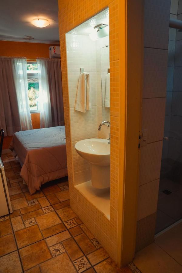 Quarto Duplo