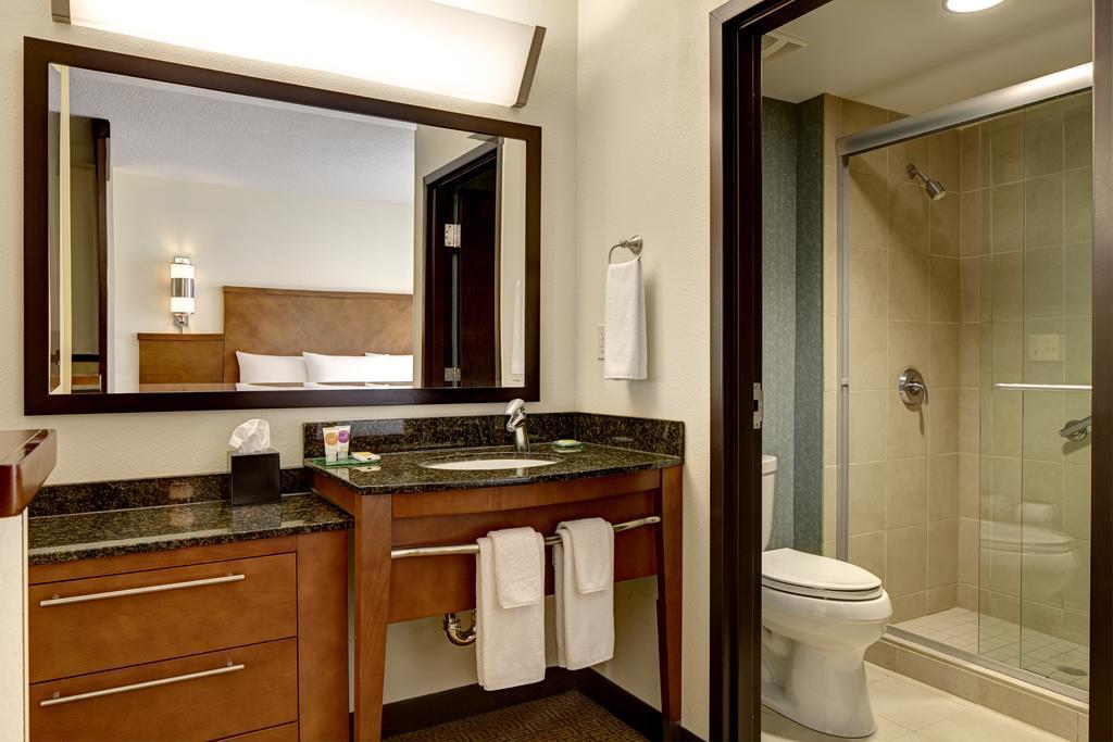 King Room with Sofa Bed - High Floor