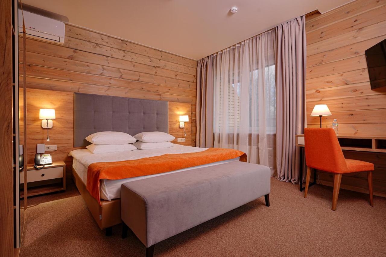 Standard King Room