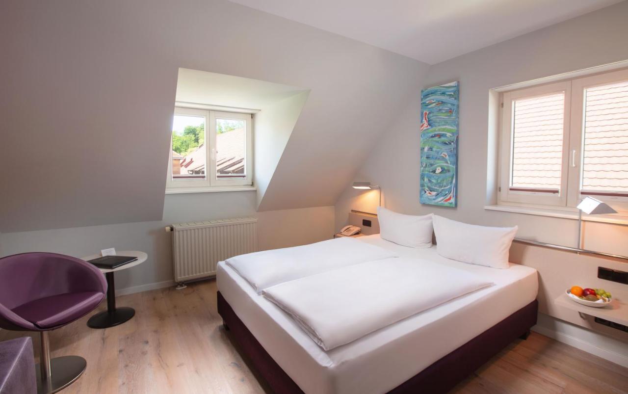 Classic Queen Room