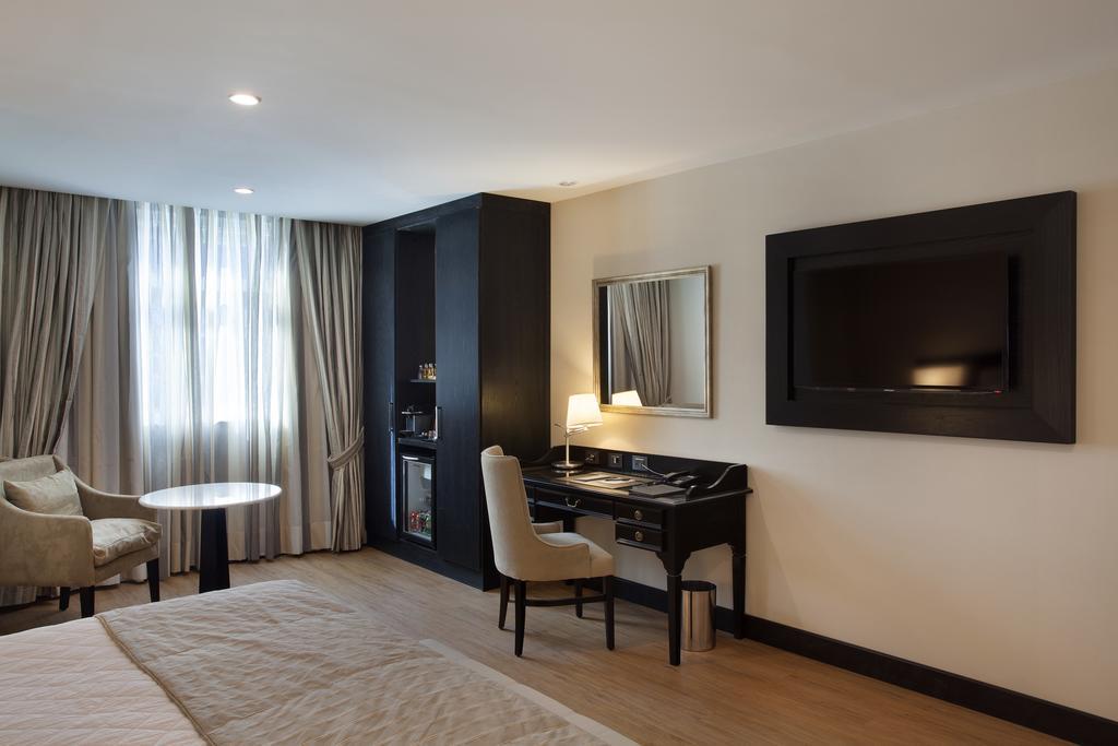Quarto Triplo Superior