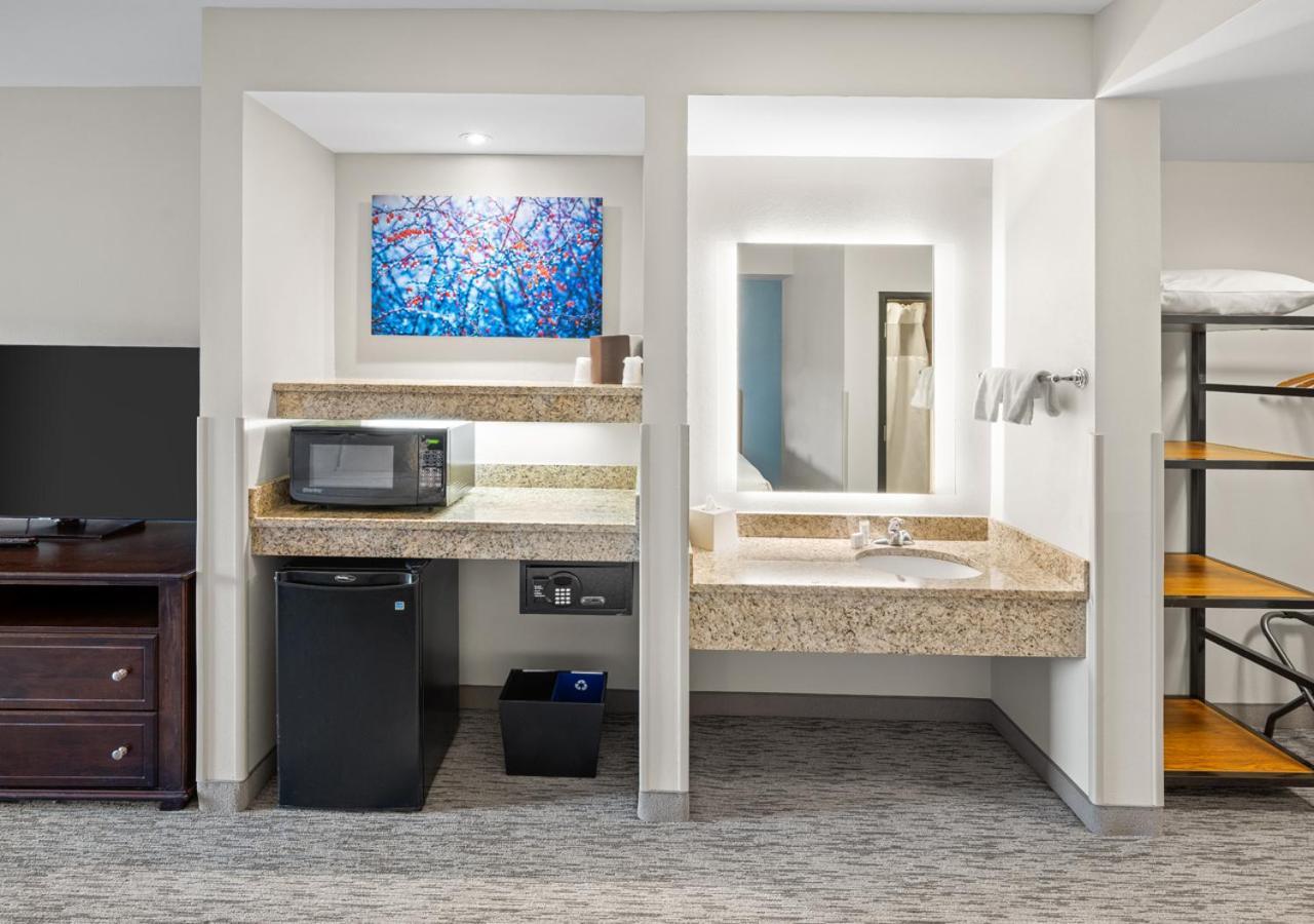 Deluxe Double Room Balcony