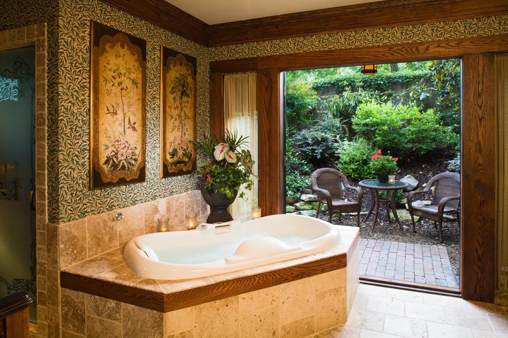 William Morris Room