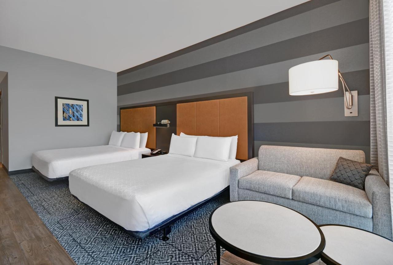 Standard Room Two Queen Beds