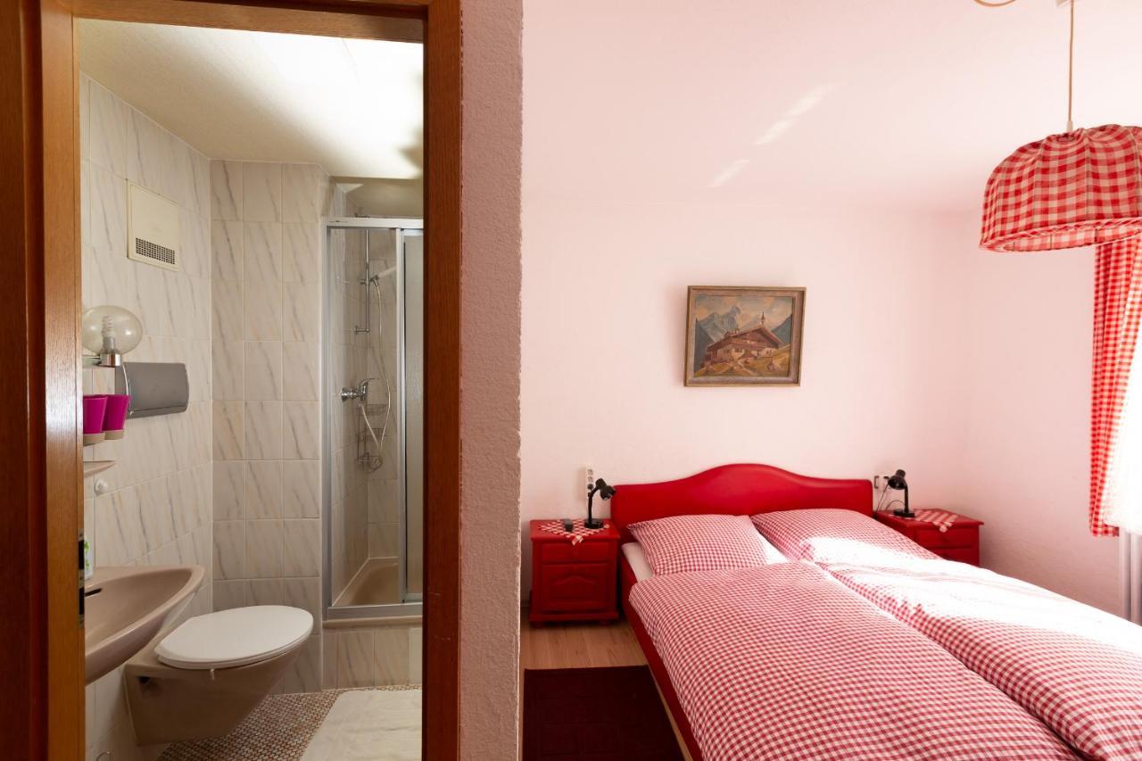 Queen Room Two Queen Beds Bath Tub Mobility Hearing Access