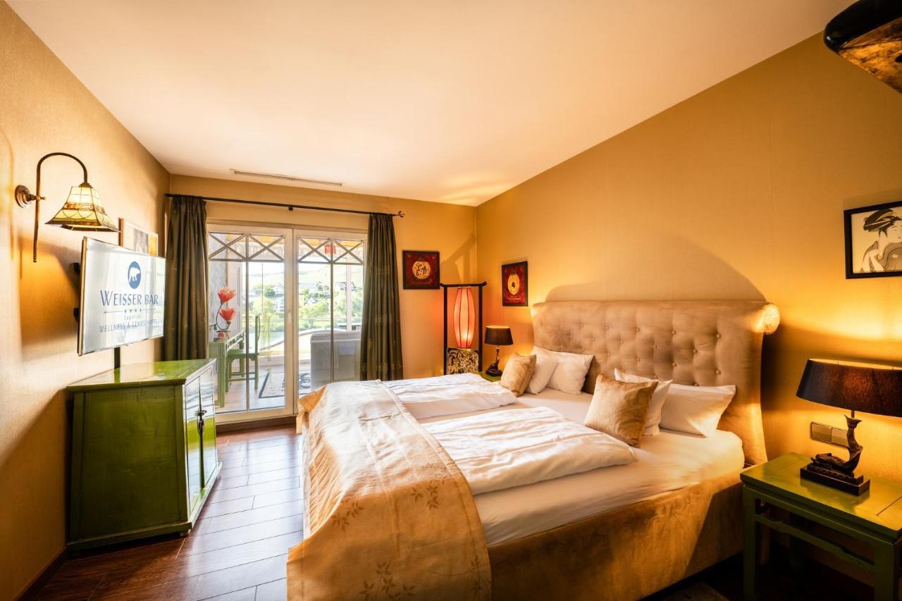 Standard Doppelzimmer mit Flussblick