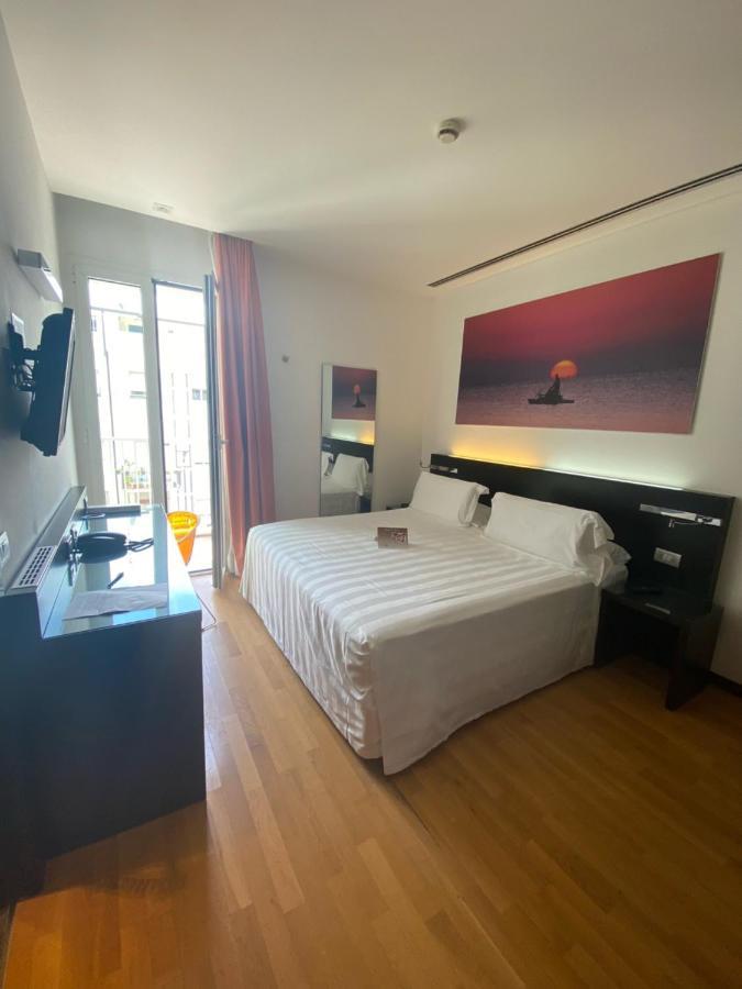 Standard Double Balcony
