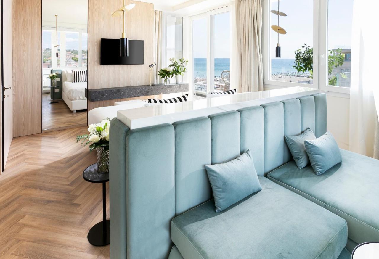 Queen Suite Sea View