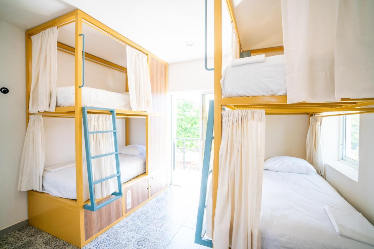 Bed in 8-Bed Mixed Dormitory Room