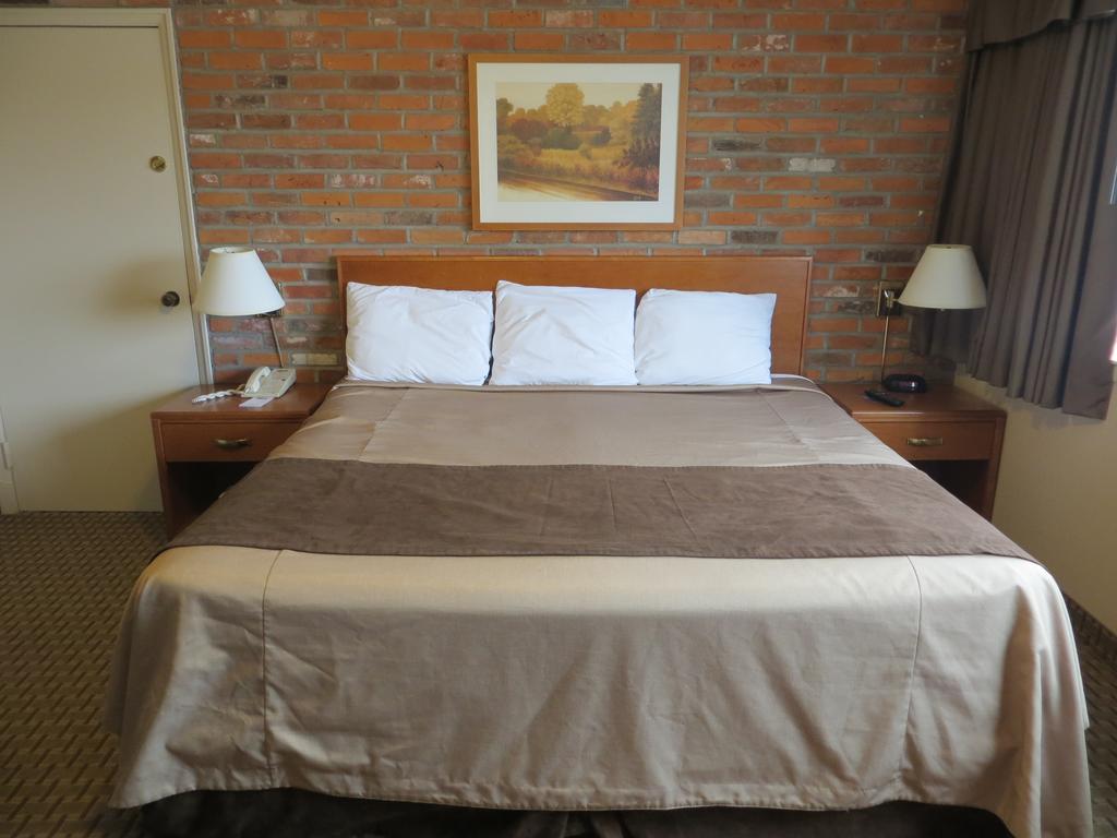 King Room Non-Smoking